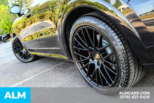 2022 Porsche Cayenne GTS