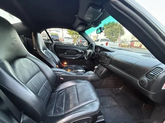 2000 Porsche 911 911 Carrera