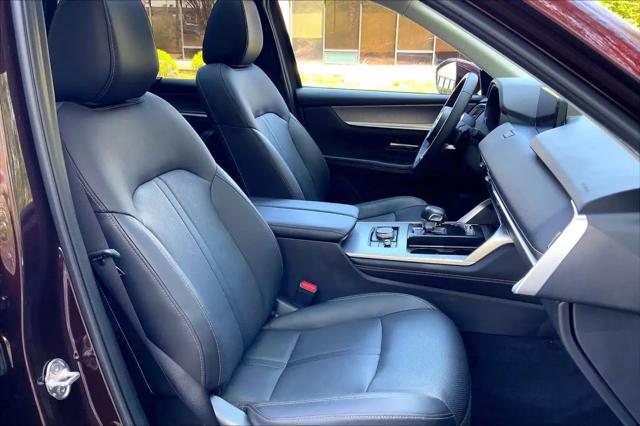 2024 Mazda X-90 Premium