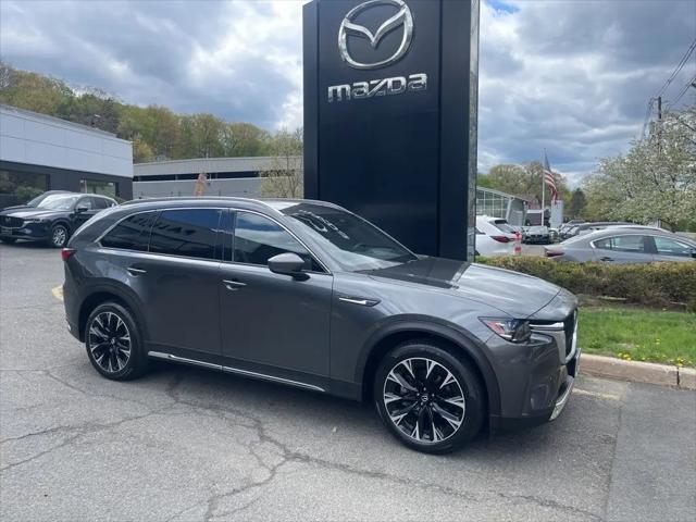 2024 Mazda X-90 Premium Plus