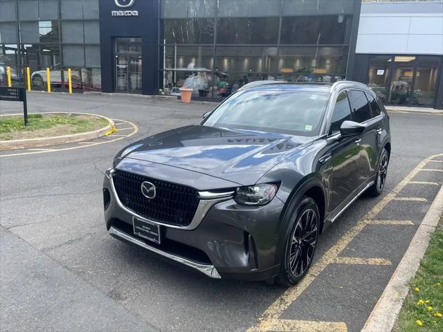 2024 Mazda X-90 Premium Plus