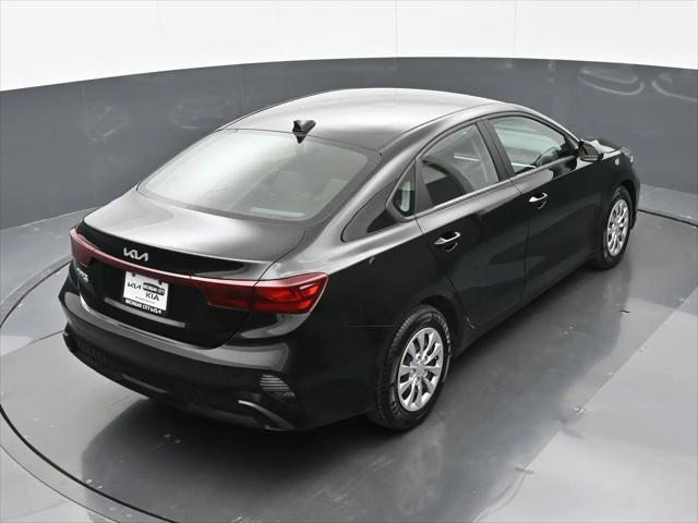 2024 Kia Forte LX