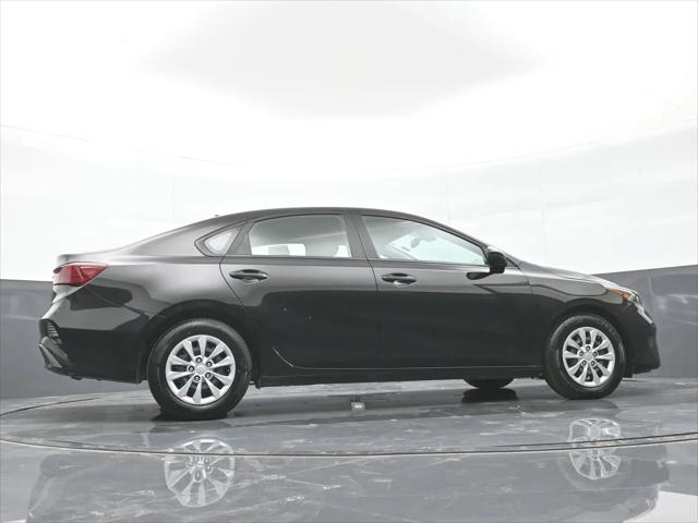2024 Kia Forte LX