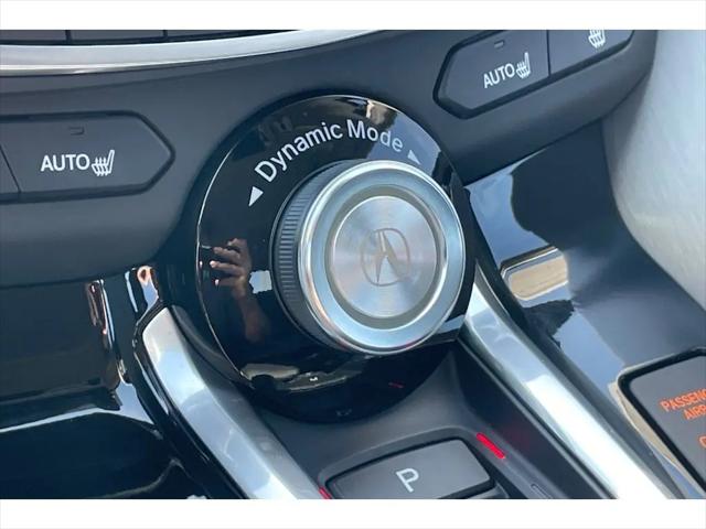 2025 Acura TLX Technology Package