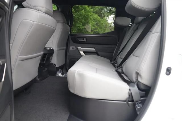 2026 Toyota Tundra SR5 CrewMax 5.5' Bed