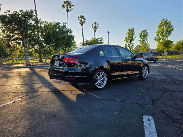 2017 Volkswagen Jetta 1.8T SEL