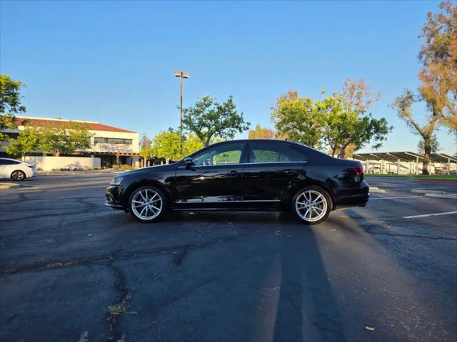 2017 Volkswagen Jetta 1.8T SEL