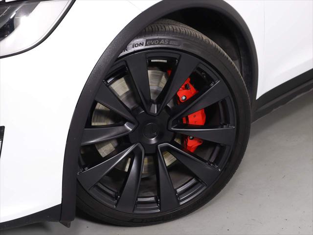 2023 Tesla Model X Plaid Tri Motor All-Wheel Drive