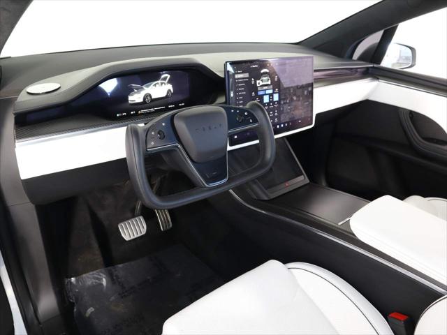 2023 Tesla Model X Plaid Tri Motor All-Wheel Drive