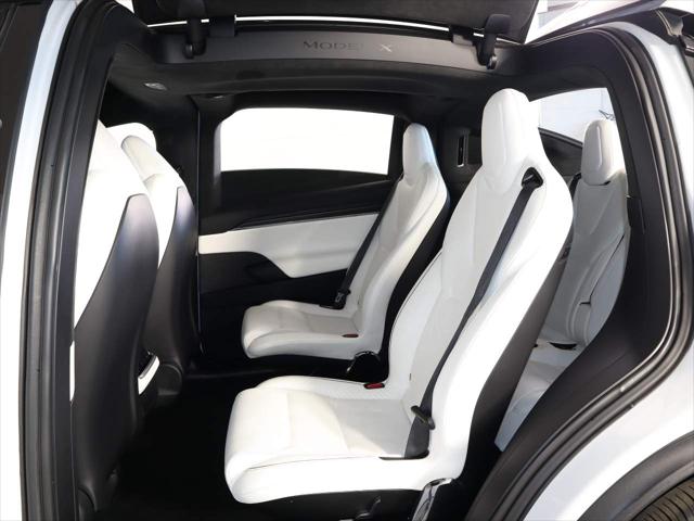 2023 Tesla Model X Plaid Tri Motor All-Wheel Drive