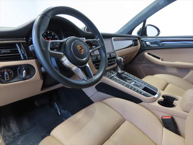 2020 Porsche Macan Turbo