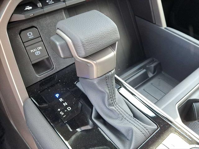 2026 Toyota Tundra Limited CrewMax 5.5' Bed
