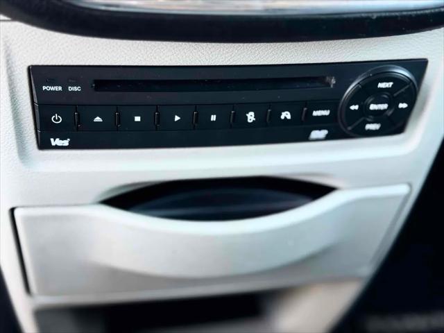 2011 Chrysler Town & Country Touring-L