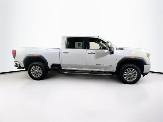 2022 GMC Sierra 2500HD 4WD Crew Cab Standard Bed Denali