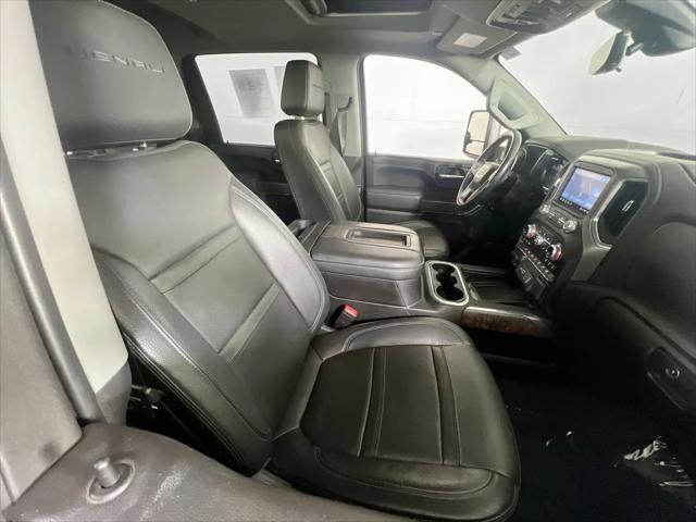 2022 GMC Sierra 2500HD 4WD Crew Cab Standard Bed Denali