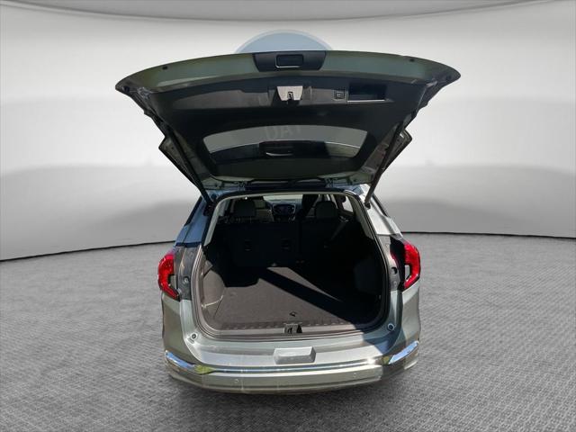 2024 GMC Terrain AWD Denali