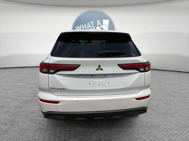 2022 Mitsubishi Outlander ES 2.5 S-AWC
