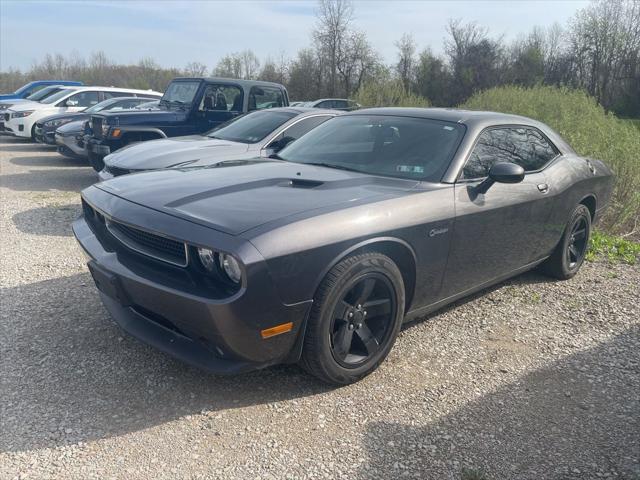 2013 Dodge Challenger SXT Plus