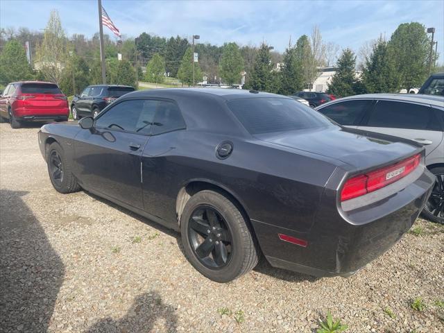 2013 Dodge Challenger SXT Plus