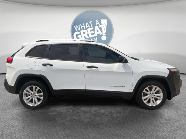 2015 Jeep Cherokee Sport