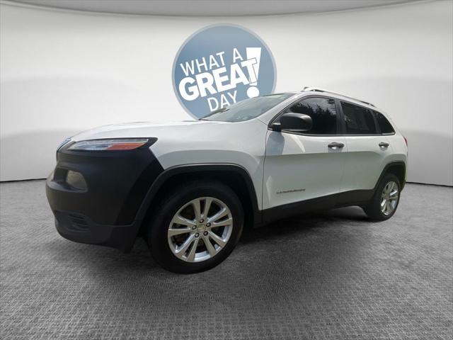 2015 Jeep Cherokee Sport