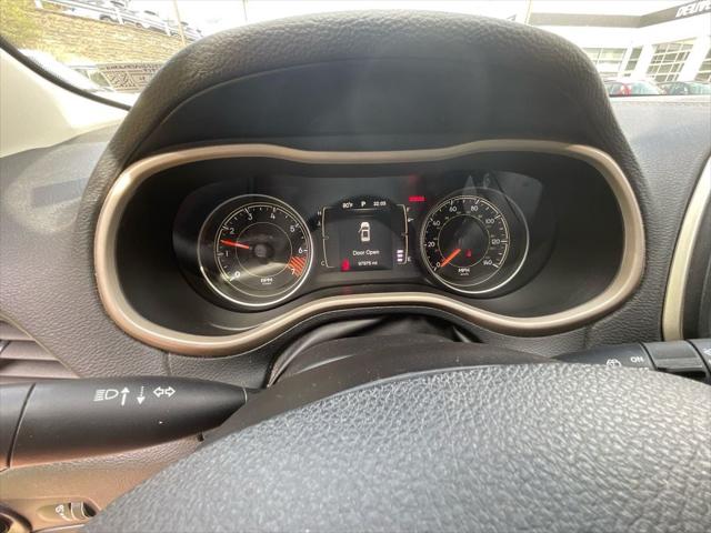 2015 Jeep Cherokee Sport
