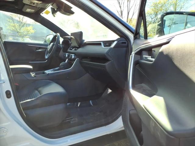 2025 Toyota RAV4 Hybrid XSE