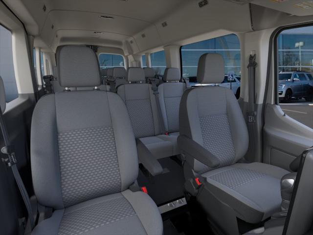 2026 Ford Transit Passenger Wagon XLT
