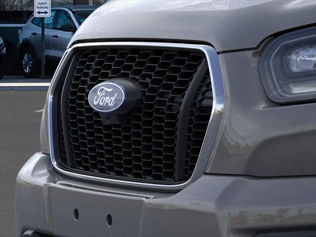 2026 Ford Transit Passenger Wagon XLT
