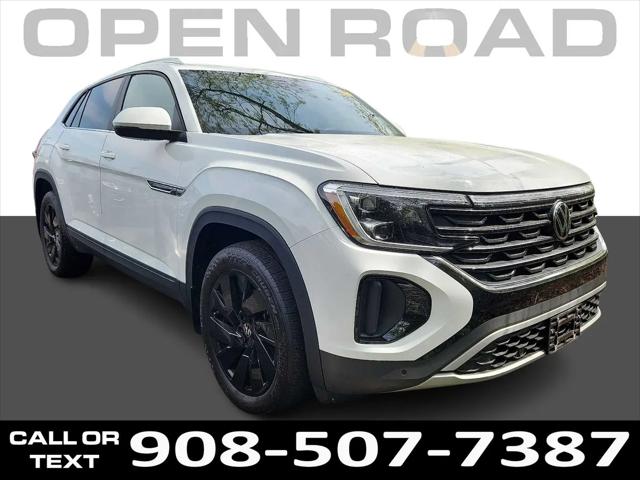 2024 Volkswagen Atlas Cross Sport 2.0T SE w/Technology for sale in Edison, NJ