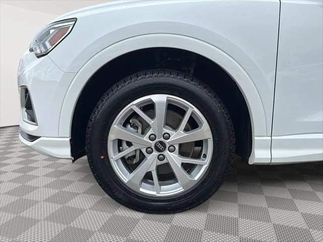 2023 Audi Q3 Premium 40 TFSI quattro Tiptronic