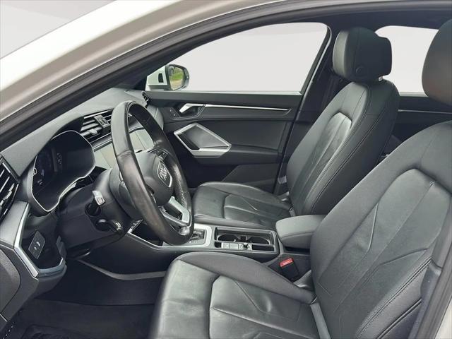 2023 Audi Q3 Premium 40 TFSI quattro Tiptronic