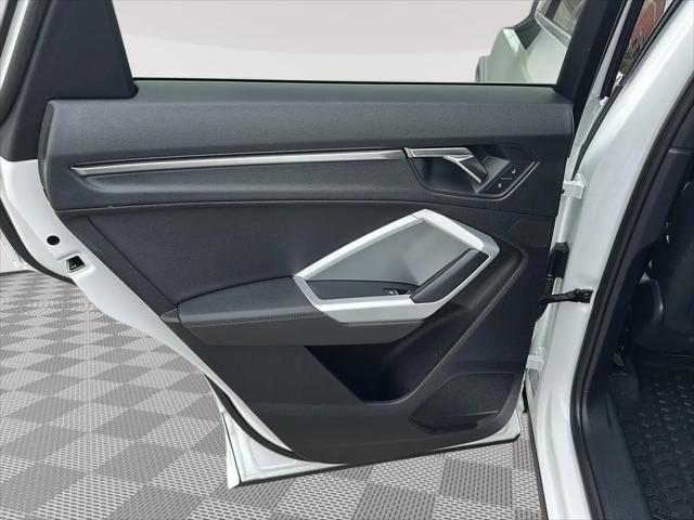 2023 Audi Q3 Premium 40 TFSI quattro Tiptronic