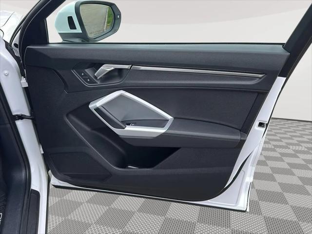 2023 Audi Q3 Premium 40 TFSI quattro Tiptronic