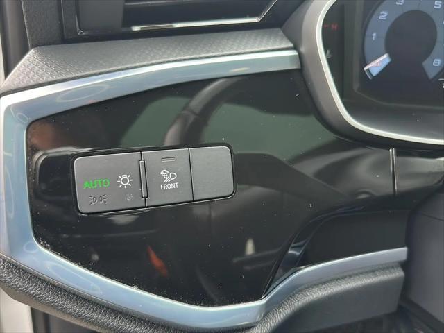 2023 Audi Q3 Premium 40 TFSI quattro Tiptronic