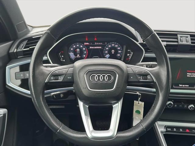 2023 Audi Q3 Premium 40 TFSI quattro Tiptronic
