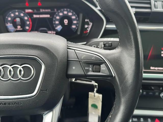 2023 Audi Q3 Premium 40 TFSI quattro Tiptronic
