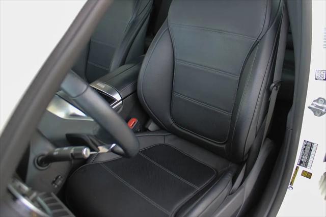 2023 Mercedes-Benz C-CLASS C 300 Sedan