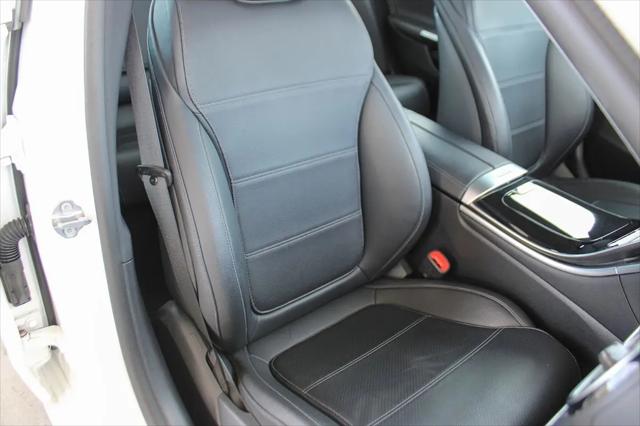 2023 Mercedes-Benz C-CLASS C 300 Sedan