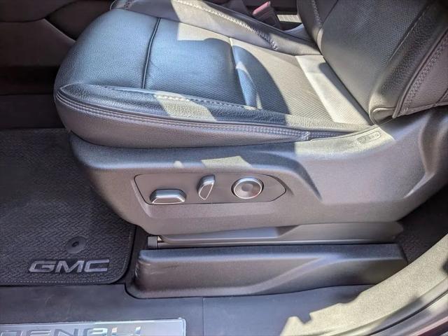 2024 GMC Yukon 4WD Denali