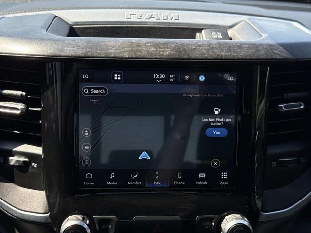 2022 Ram 1500 Big Horn Crew Cab 4x4 5'7" Box
