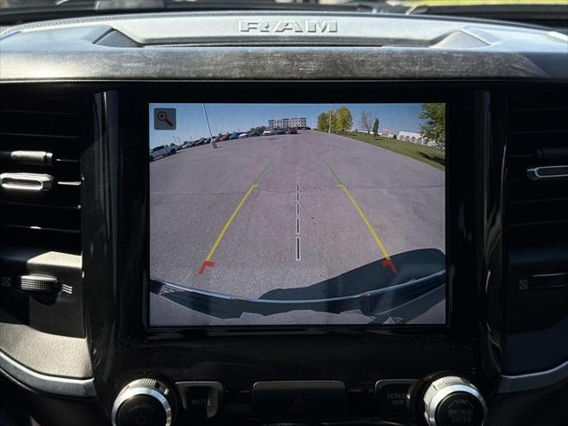 2022 Ram 1500 Big Horn Crew Cab 4x4 5'7" Box