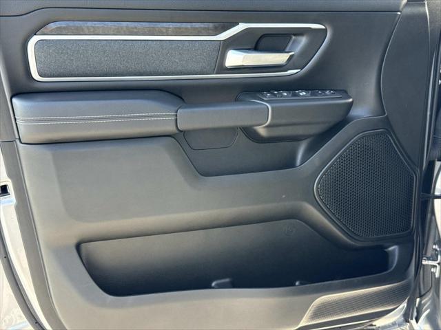 2022 Ram 1500 Big Horn Crew Cab 4x4 5'7" Box