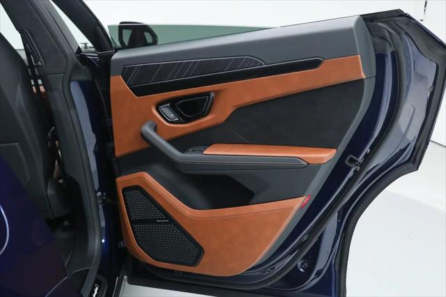 2024 Lamborghini Urus S