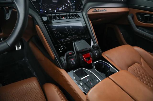 2024 Lamborghini Urus S