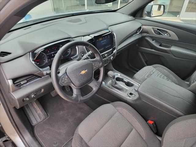 2023 Chevrolet Traverse FWD LT Cloth