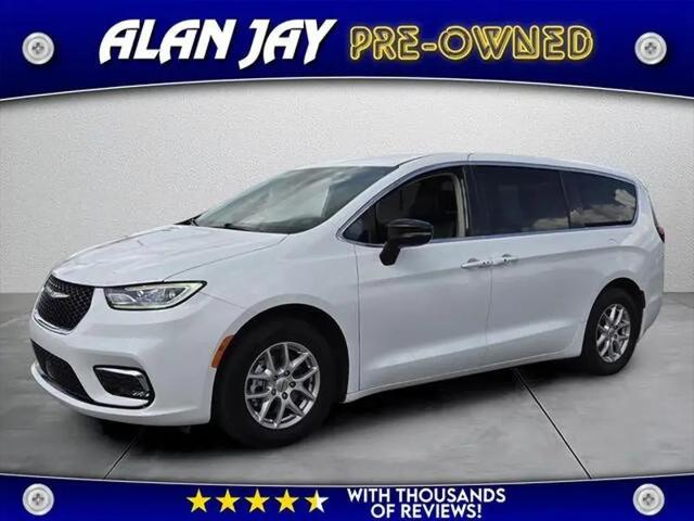 2024 Chrysler Pacifica Touring L for sale in Sebring, FL