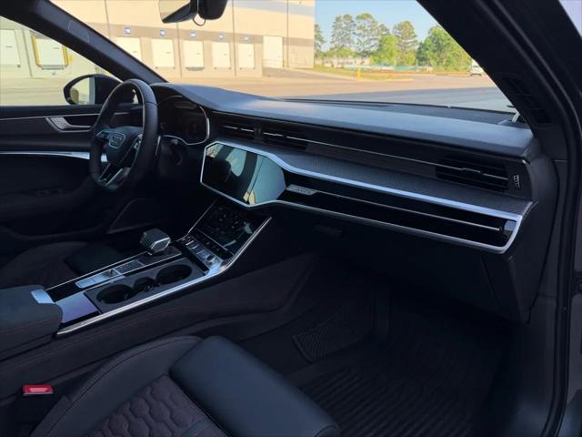 2025 Audi RS 6 Avant Performance quattro tiptronic