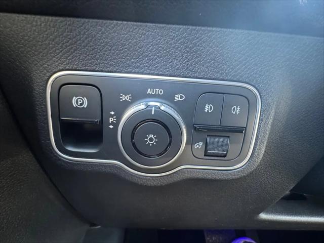 2026 Mercedes-Benz GLB 4MATIC