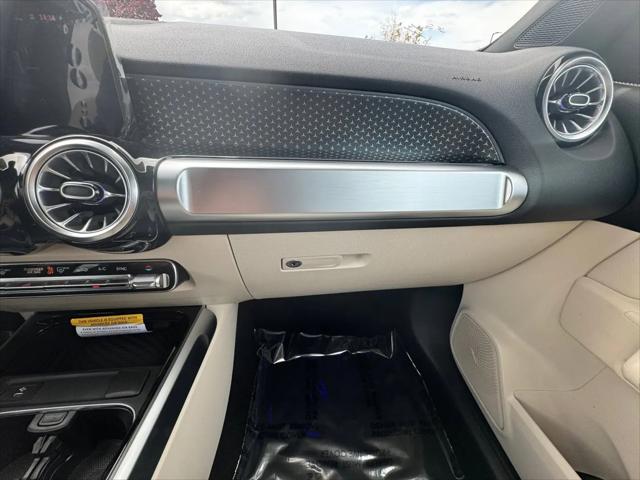 2026 Mercedes-Benz GLB 4MATIC